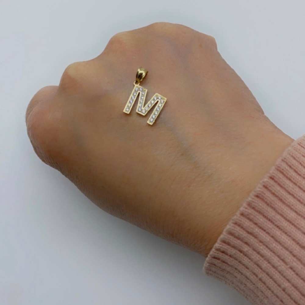 10K Gold Initial Pendants A-Z